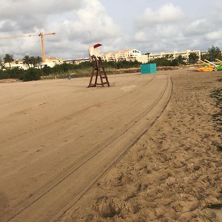 Primera linea de Playa a 1km del puerto de Dénia Exterior foto
